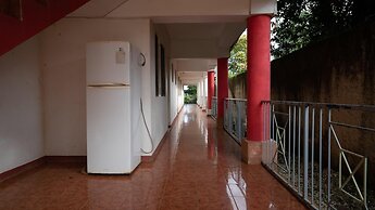 Santa Crest Hotel