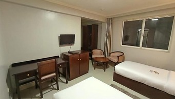Decale Palace Hotel