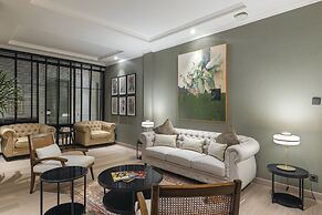 Artotel Casa Hang Tuah