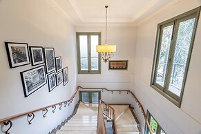 Artotel Casa Hang Tuah