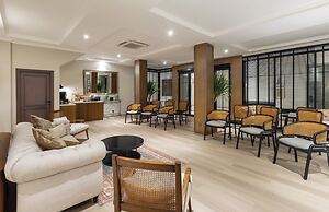 Artotel Casa Hang Tuah