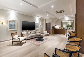 Artotel Casa Hang Tuah