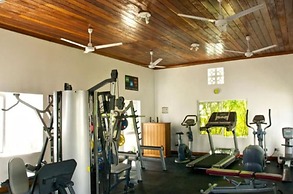 Galu Inn