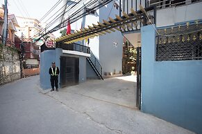 Hotel Airport Deepshree