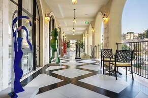 Hotel Botanica- Limited Edition By Fattal