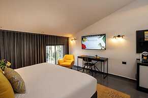 Hotel Botanica- Limited Edition By Fattal