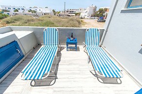 Lunar Santorini Hotel