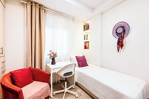 King Full Kitchen-WD10min centre