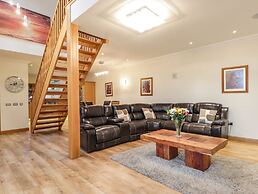 1 The Coach House