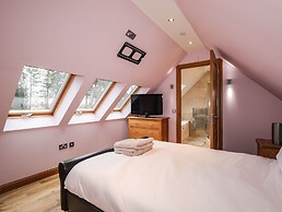 1 The Coach House