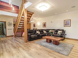 1 The Coach House