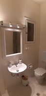 Louis Residence