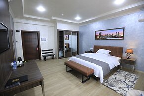 Chinor Hotel