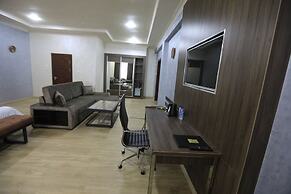 Chinor Hotel