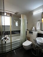Yuhi Suites