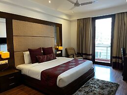 Yuhi Suites