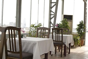 City Wall Hotel