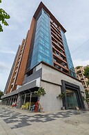 AR Suites Jewels Royale