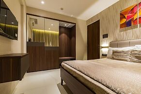 AR Suites Jewels Royale