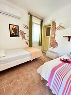 Tenedos Tatil Odaları