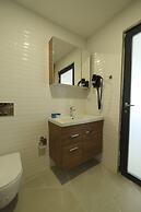 Tut Hotel