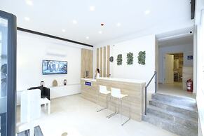 Tut Hotel