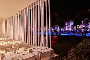 So White Beach Resort