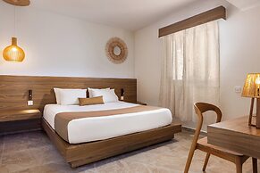 So White Beach Resort