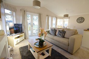 Hollicarrs - Bluebell Lodge