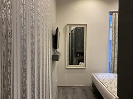 Ganj Hotel