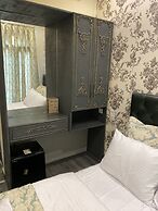 Ganj Hotel