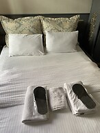 Ganj Hotel