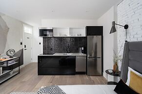 François-Denis Apartments