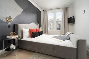 François-Denis Apartments