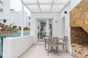 Apartamentos Blanco Sol