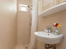 Apartments Ankora