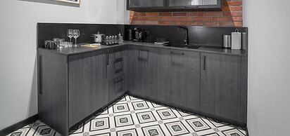 MONTOWNIA Lofts & Experience