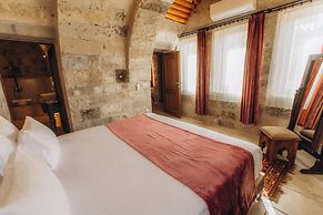 Sah Saray Cave Suites Halal Hotel