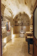 Sah Saray Cave Suites Halal Hotel