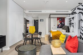 16 on Bree Luxury Apartments