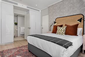 16 on Bree Luxury Apartments