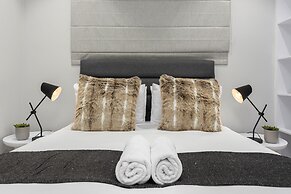16 on Bree Luxury Apartments