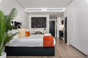 16 on Bree Luxury Apartments
