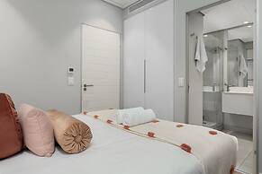 16 on Bree Luxury Apartments