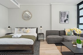16 on Bree Luxury Apartments