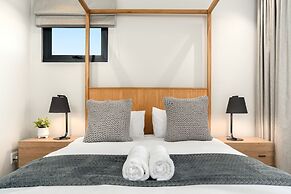 16 on Bree Luxury Apartments