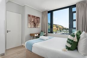 16 on Bree Luxury Apartments