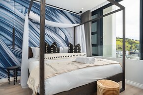 16 on Bree Luxury Apartments