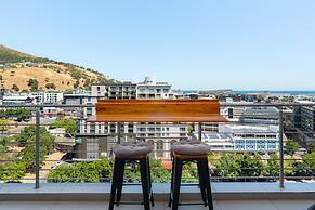 16 on Bree Luxury Apartments