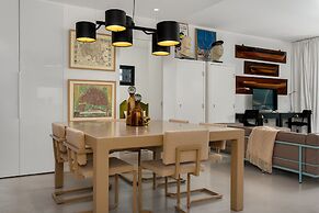 16 on Bree Luxury Apartments